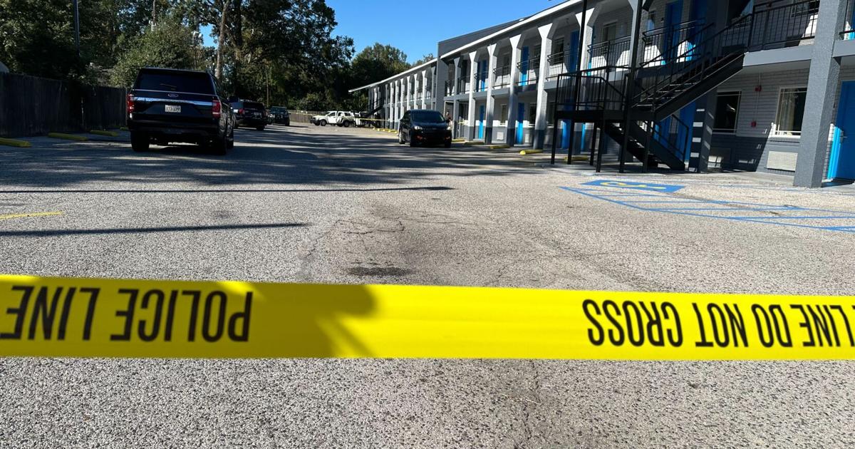 Suspect in Friday's Plantation Inn shooting commits suicide during standoff, police say