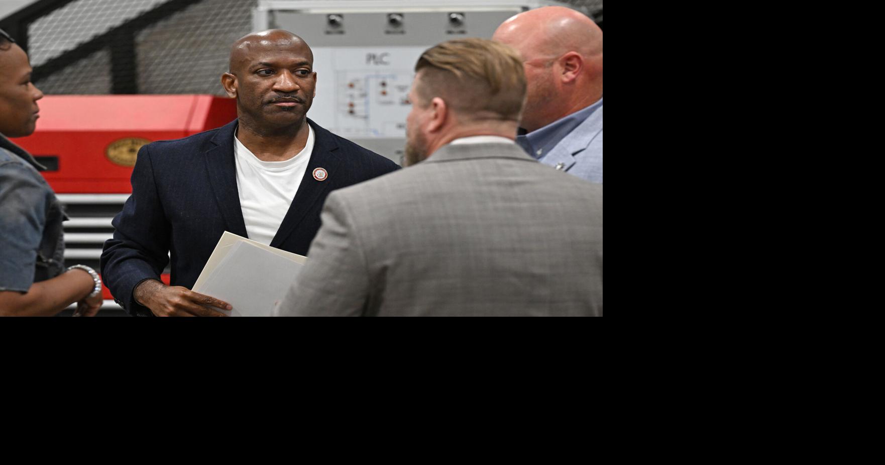 Baton Rouge council halts push to remove Cleve Dunn Jr. from airport board after indictment