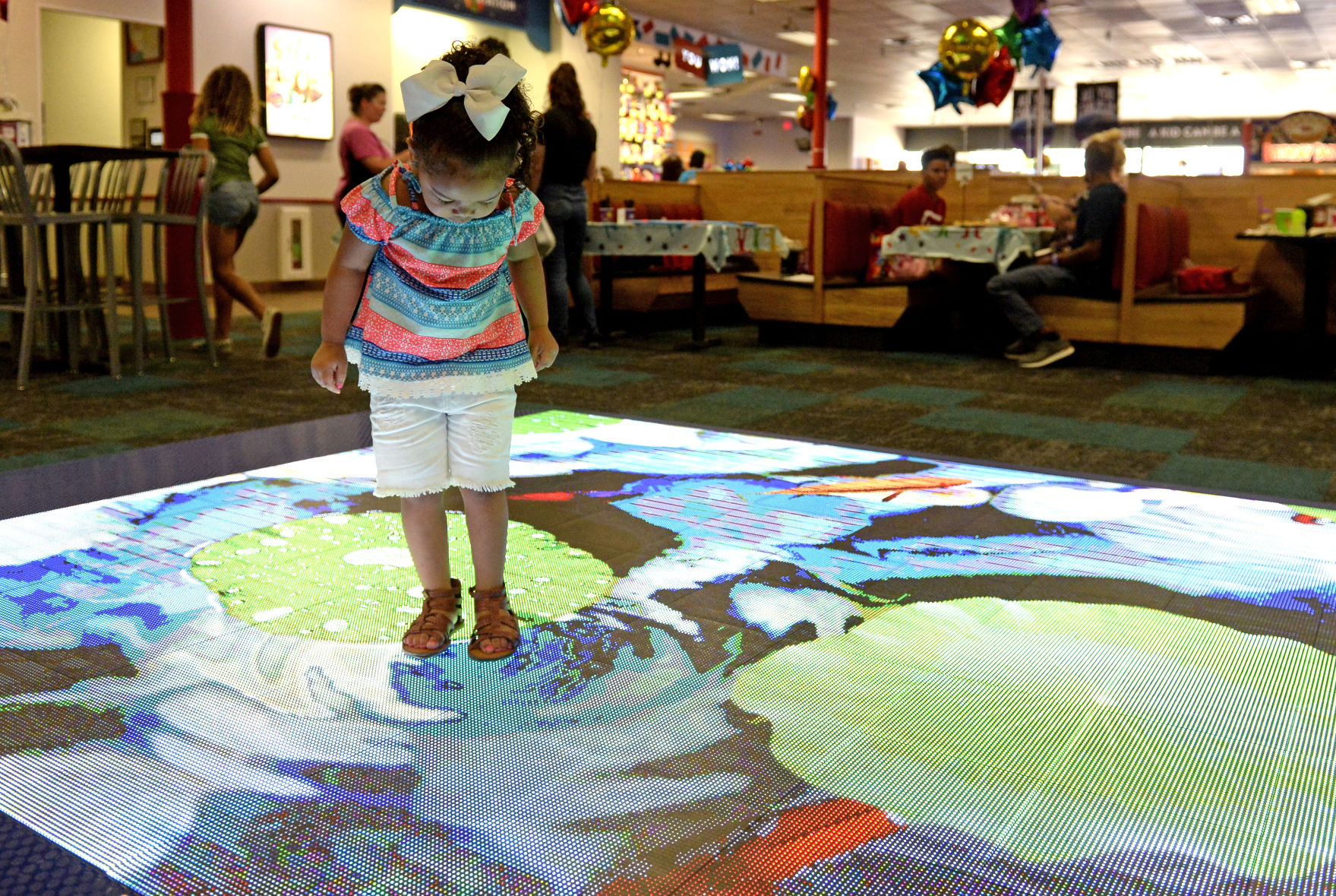 Photos Chuck E. Cheese's unveils new Lafayette location. Photos