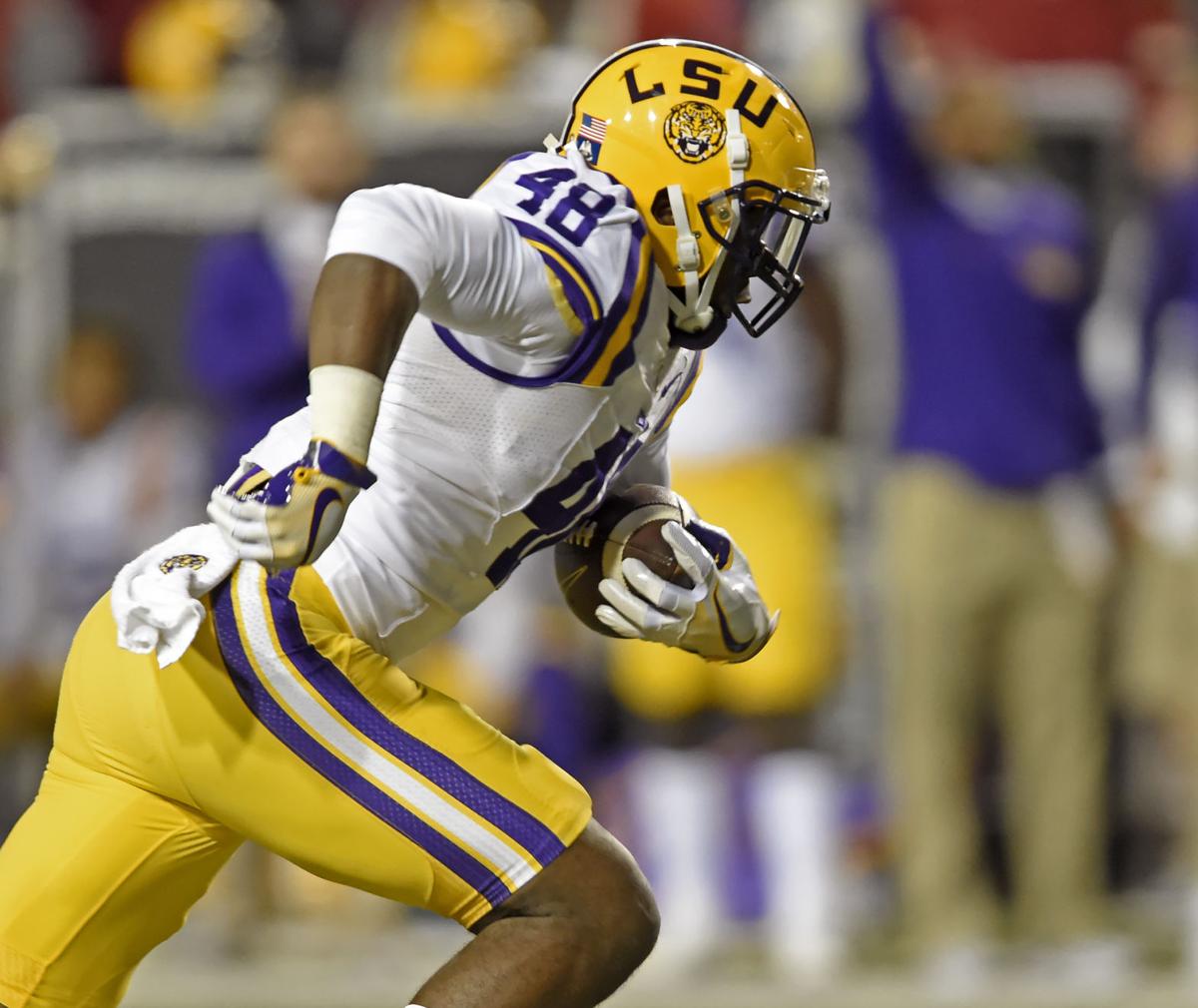 BR.ArkansasLSU0350.adv bf.jpg