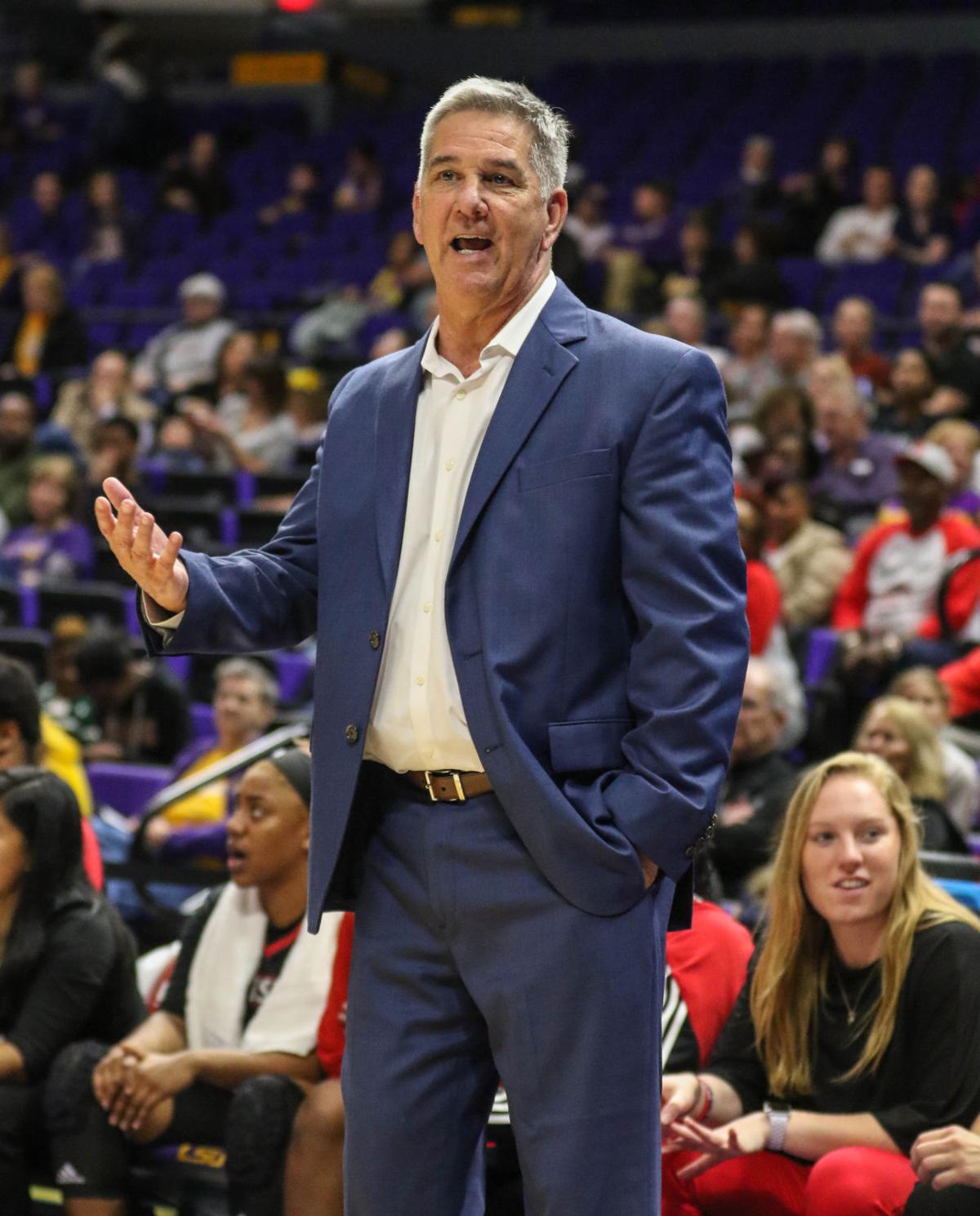 Cancer Walk Will Have Special Mean For Ul Women S Basketball Coach