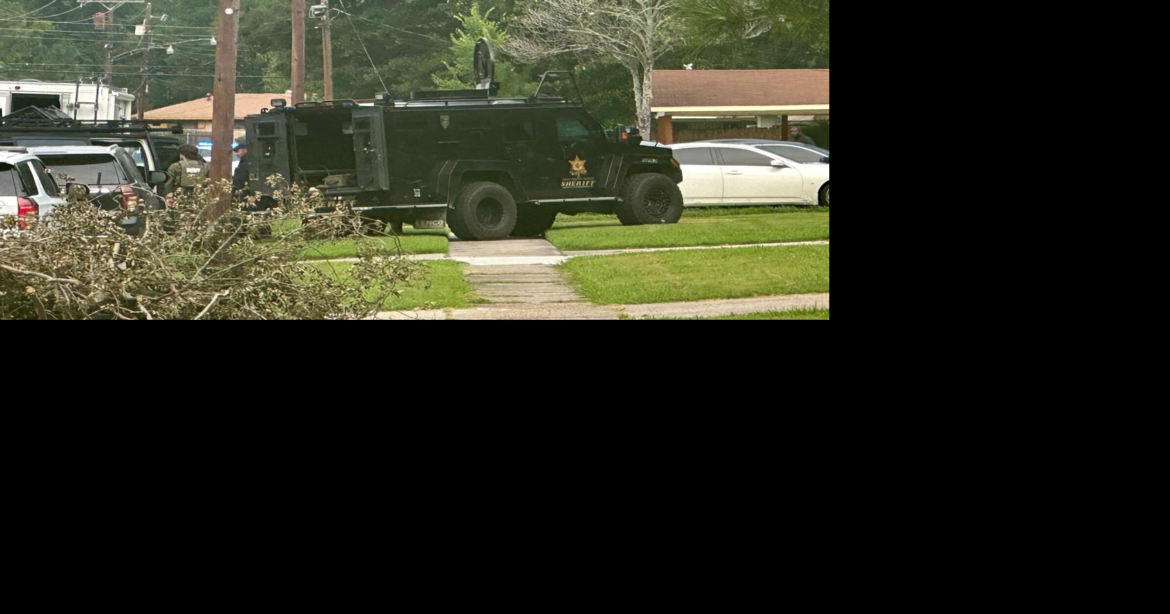 One critically injured after standoff at Baton Rouge home Crime