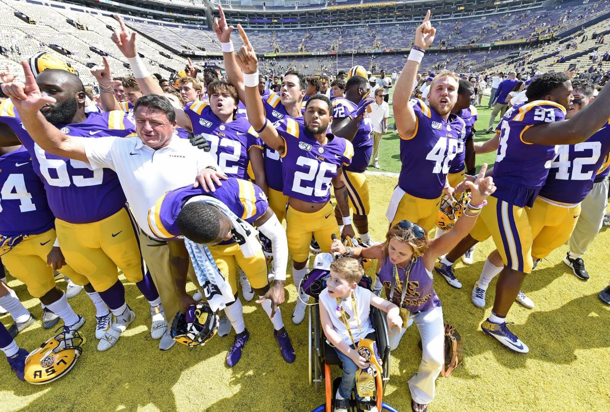 BR.lsuutahstatemain2266.100619 bf.jpg