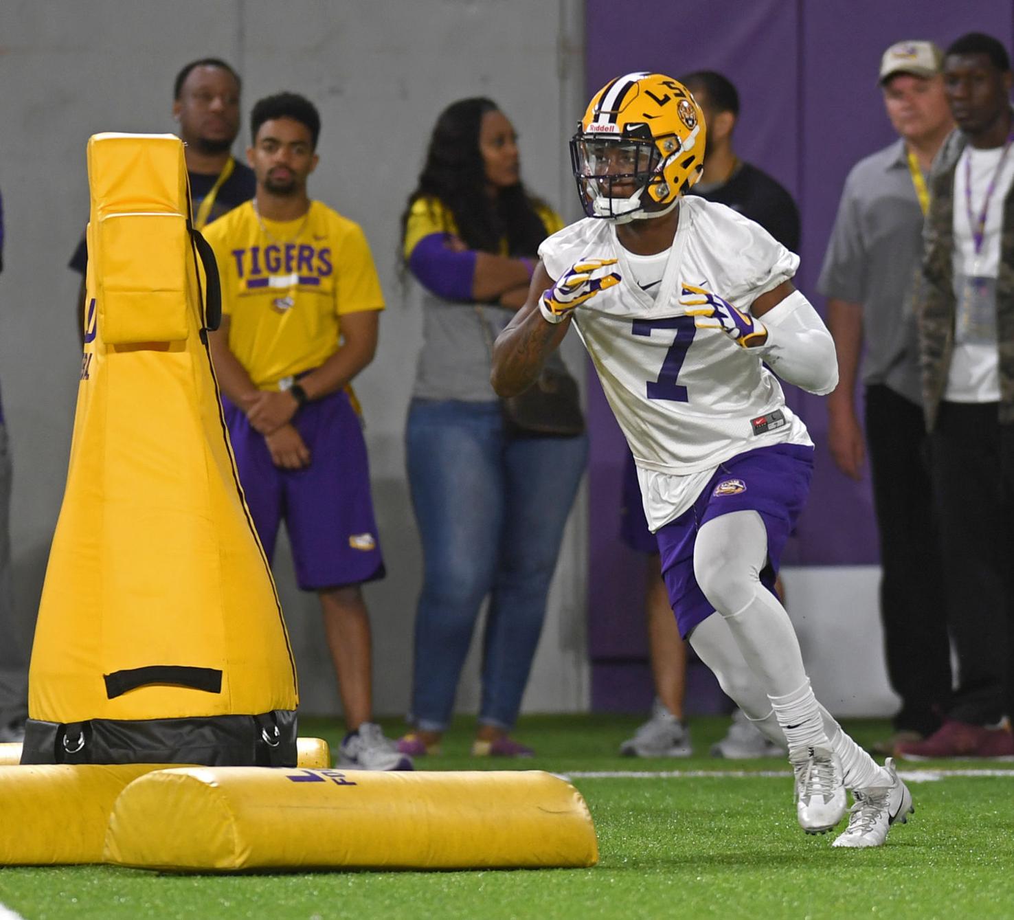 How LSU players, Ed Orgeron describe Joe Burrow: 'true leadership