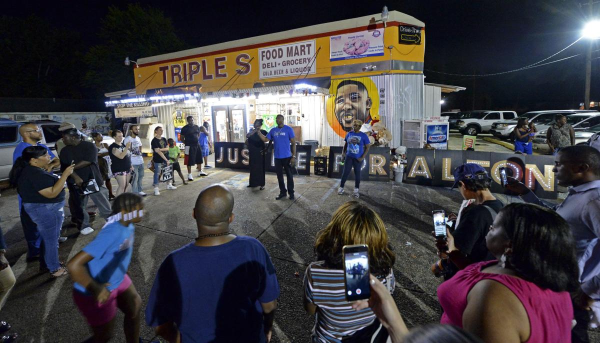 BR.sterlinganniversary.070617 HS 759.jpg