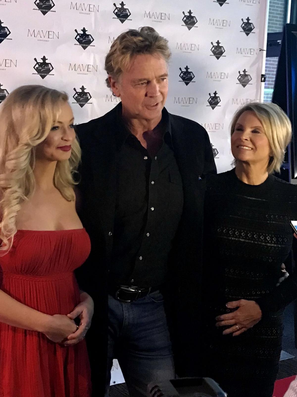 A Hollywood red carpet in Baton Rouge: John Schneider ...