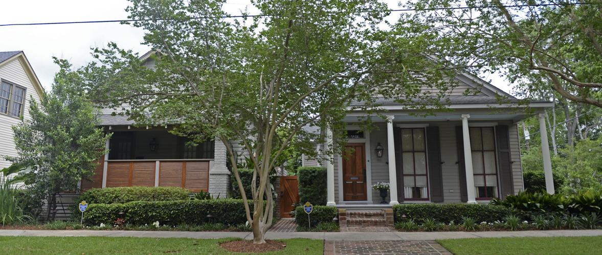 Sidebyside Beauregard Town houses converted to one great living space