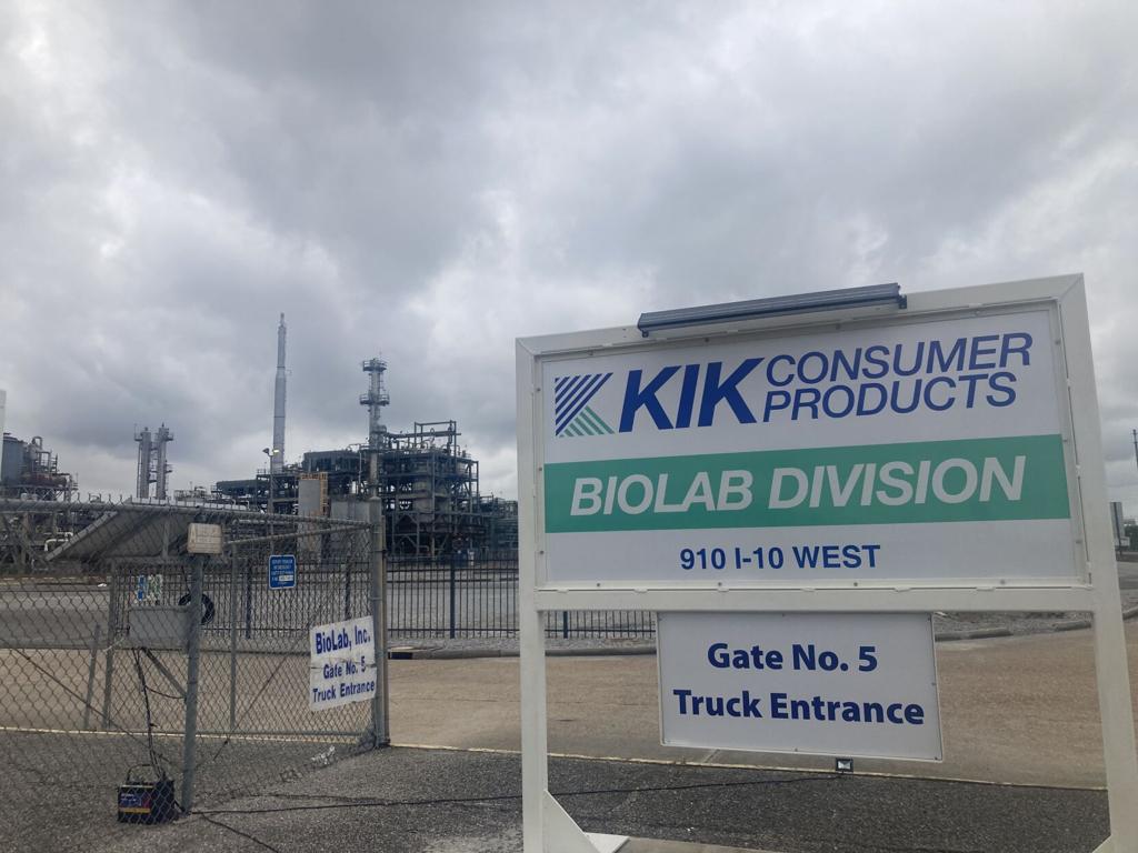 Workers Injured During a 2006 Calcasieu Parish Oil Spill Finally  Compensated — Louisiana Personal Injury Lawyer Blog — December 23, 2017, image size:1024x768