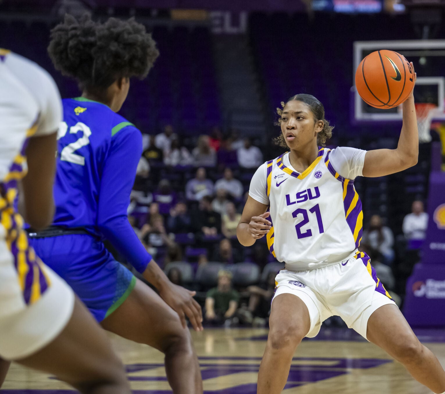 NO.lsuwomen.102326_4376 MJ.JPG