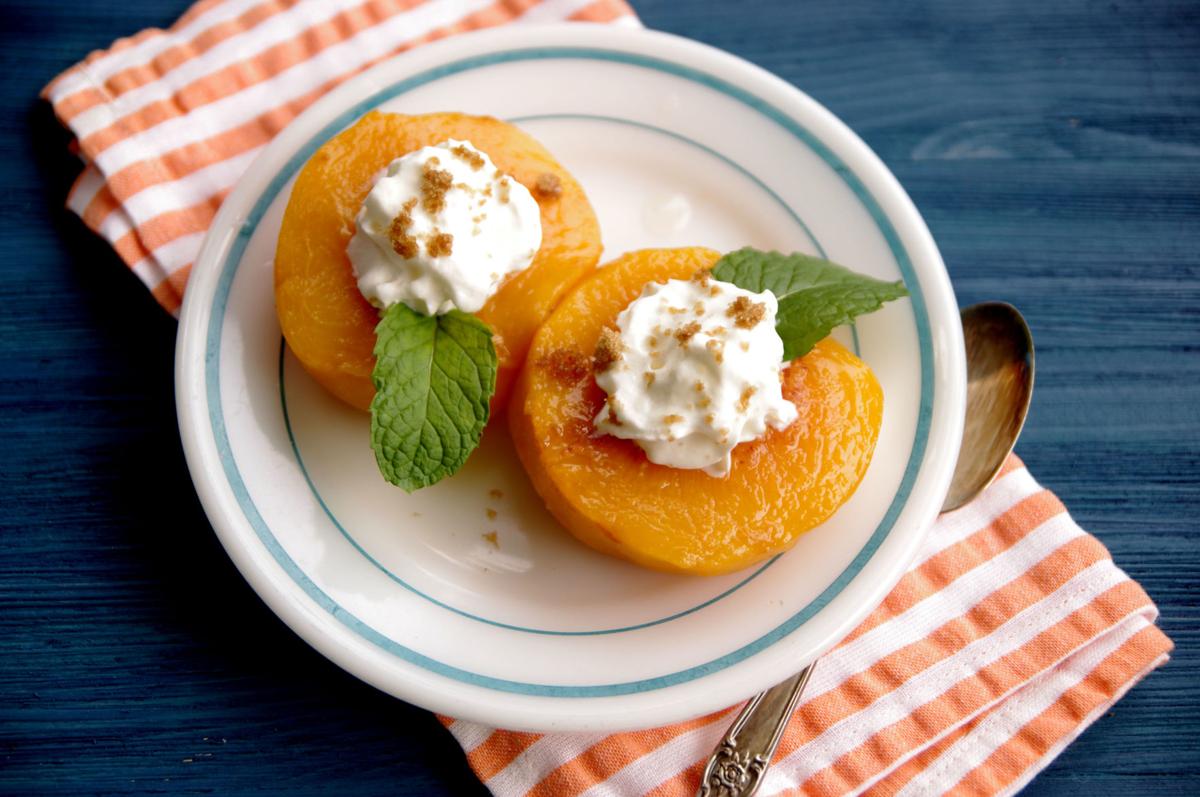 I Eat La. Poach peaches, pears for a taste of fall Food/Restaurants