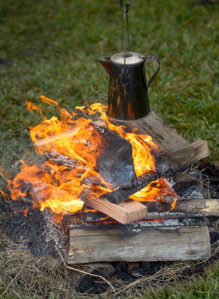 Photos: Re-enacting the 1815 Battle of New Orleans _lowres