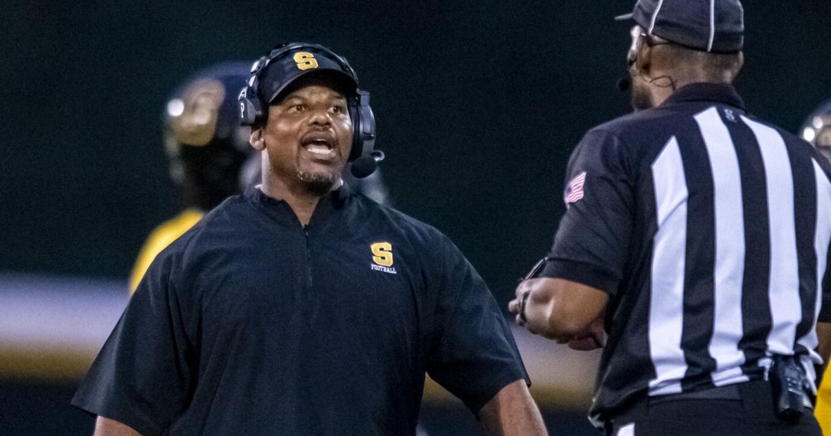 Scotlandville-Rummel was decided on a 2-point try late in the 4th. Here ...