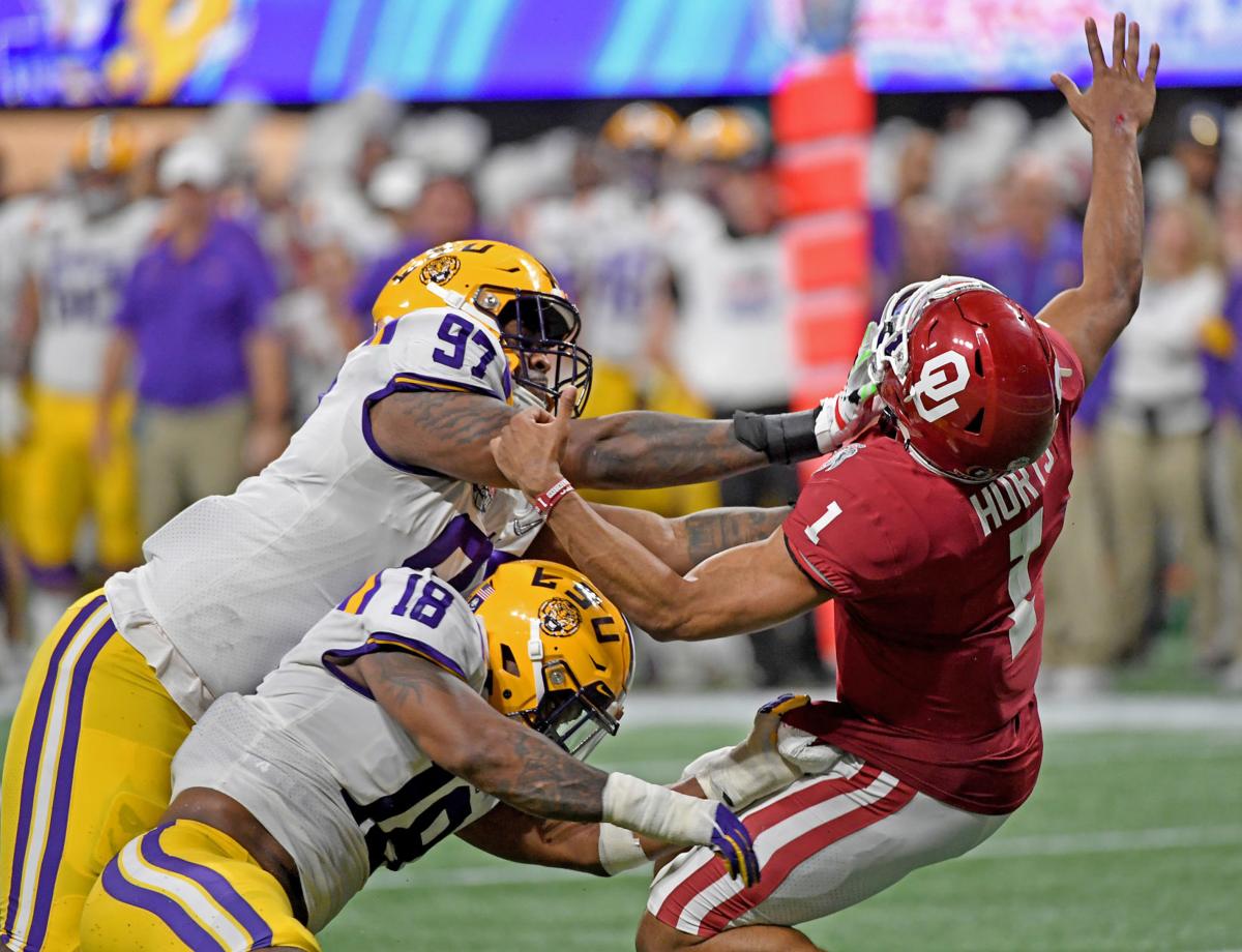 lsuoklahoma.122919. 1018 bf.jpg