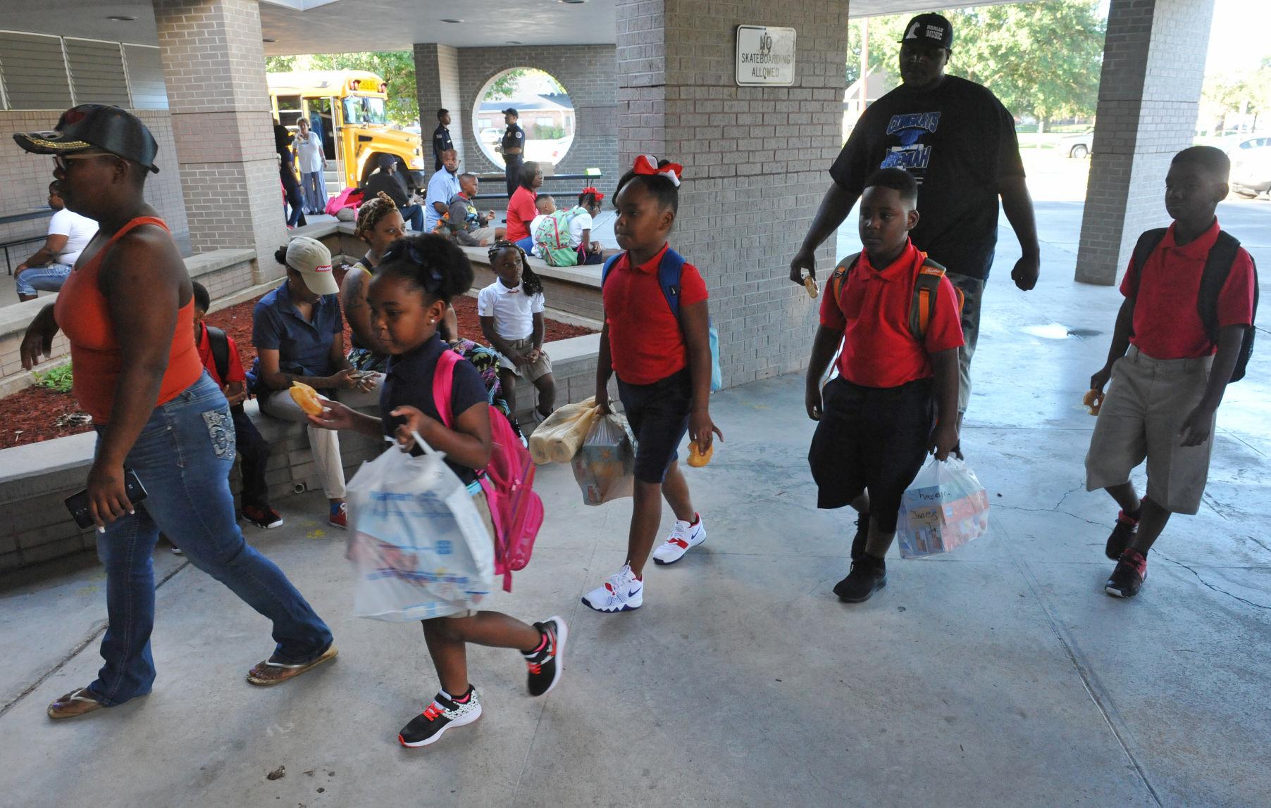 Photos Kids head back to school in Lafayette Photos