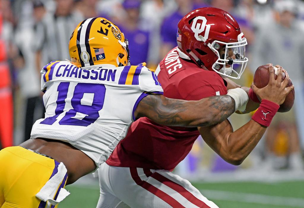 LSU's K'Lavon Chaisson out for season with torn ACL – Crescent