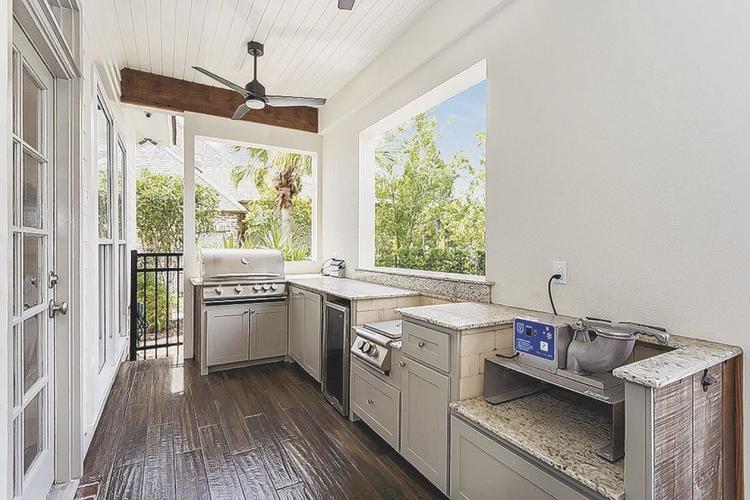 18834 Santa Maria Parkway