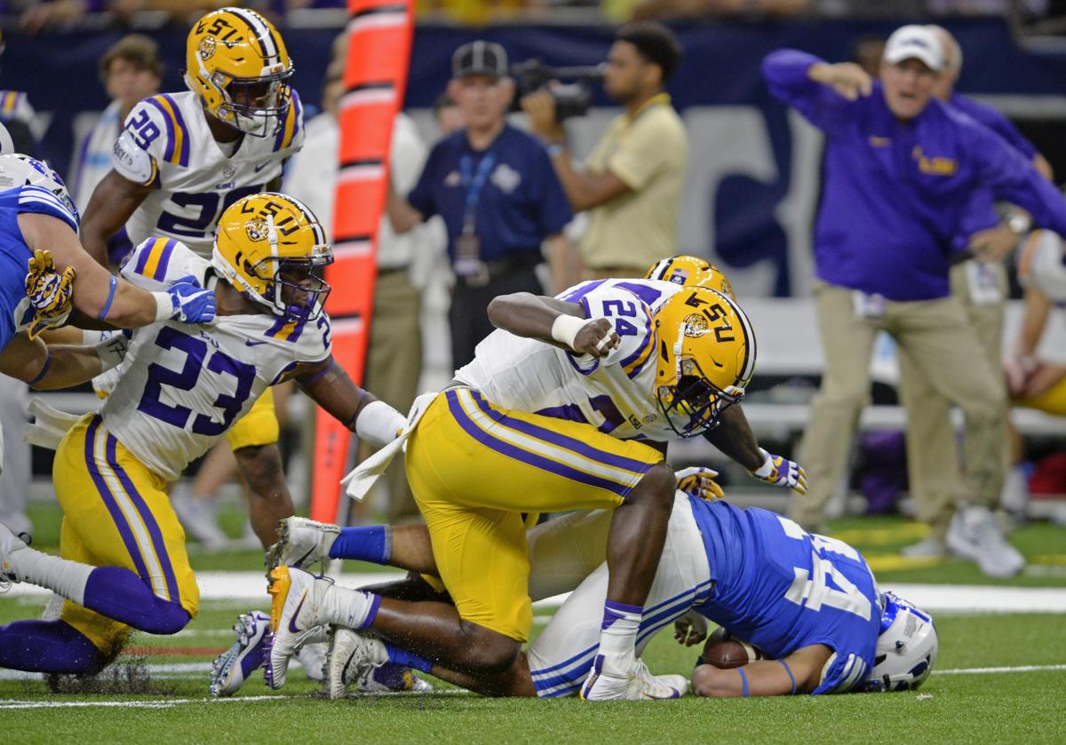 lsubyu0381.090317 bf
