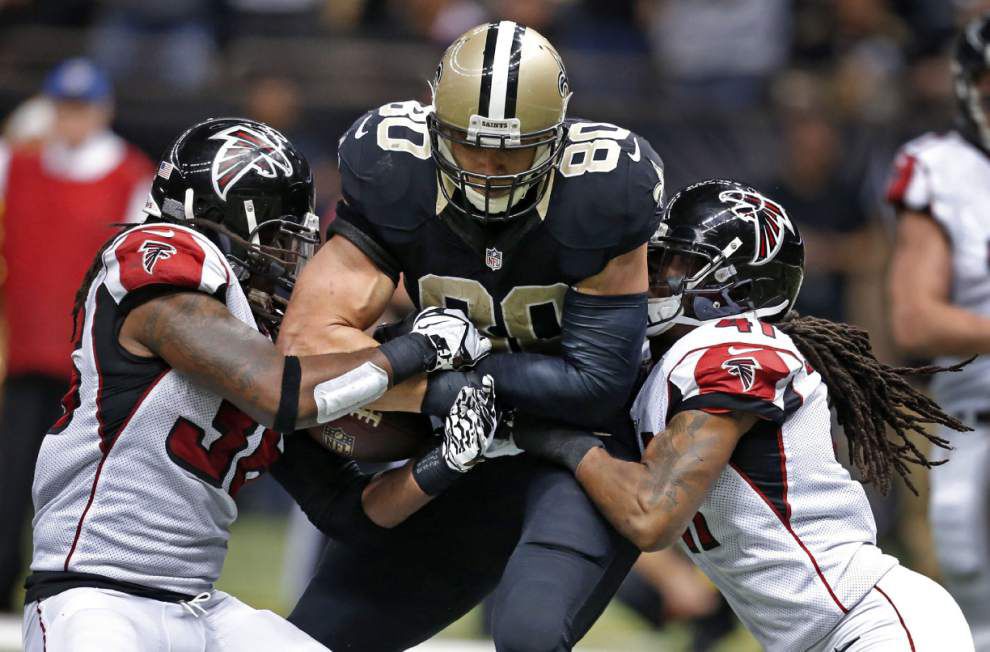 Rabalais: Jimmy Graham’s goal-line gaffe sums up the Saints’ lost season perfectly _lowres