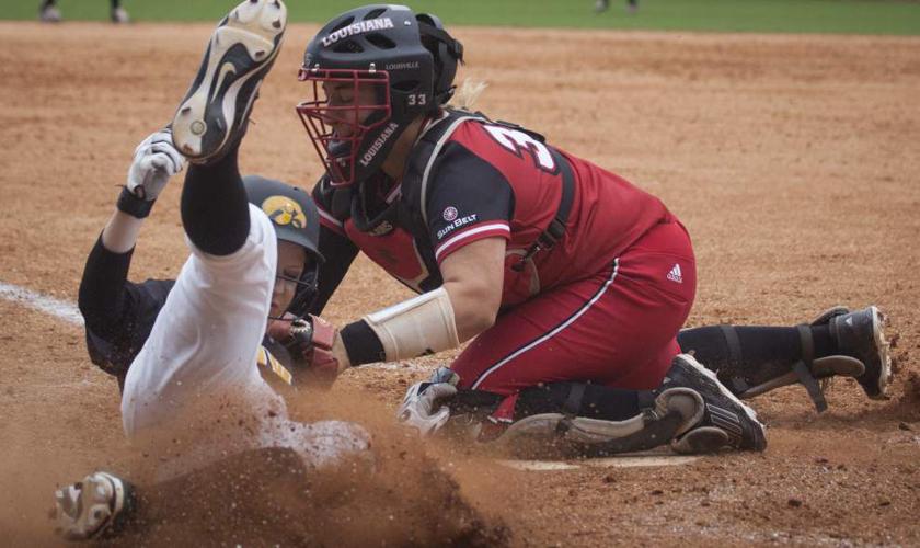 Cajuns softball team wins tournament opener UL Ragin' Cajuns