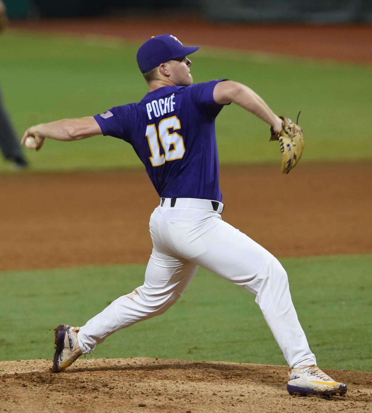 lsumissstate.061217236.jpg