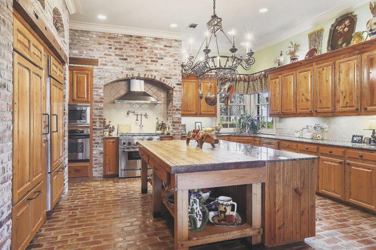 18211 S. Mission Hills Ave.