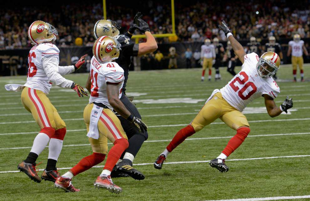 Jimmy Graham disagrees with interference penalty; Drew Brees on Saints fans' boos _lowres