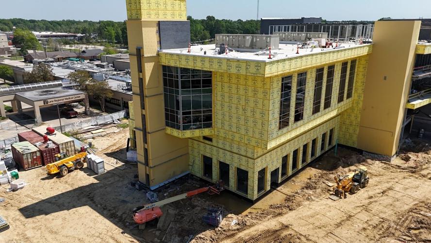 new 4-story patient tower at Lane Regional Medical Center will be completed in December 2024..jpg