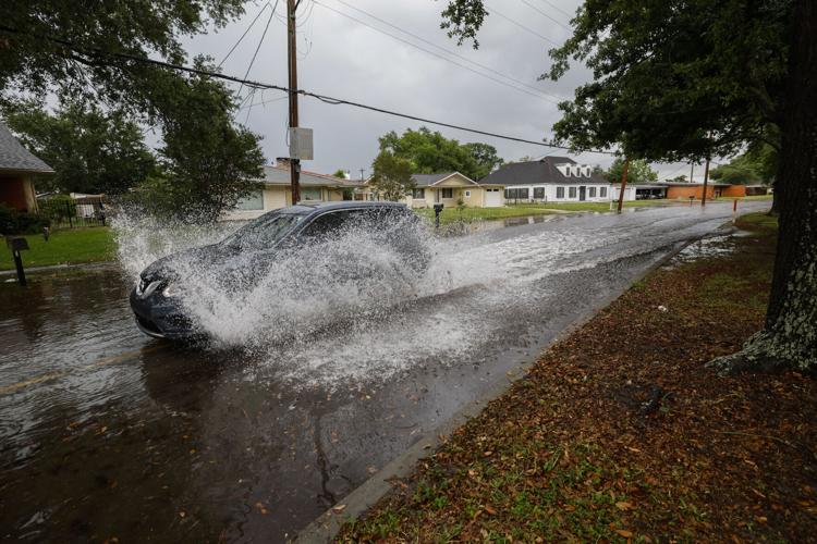 NO.streetflooding.051023.003.JPG