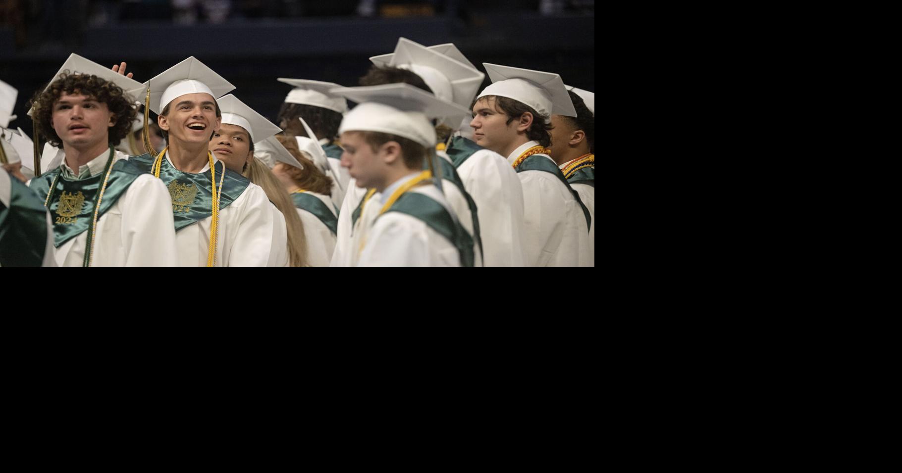 Nine Baton Rouge area high schools ranked in top 25 in Louisiana. See which ones.