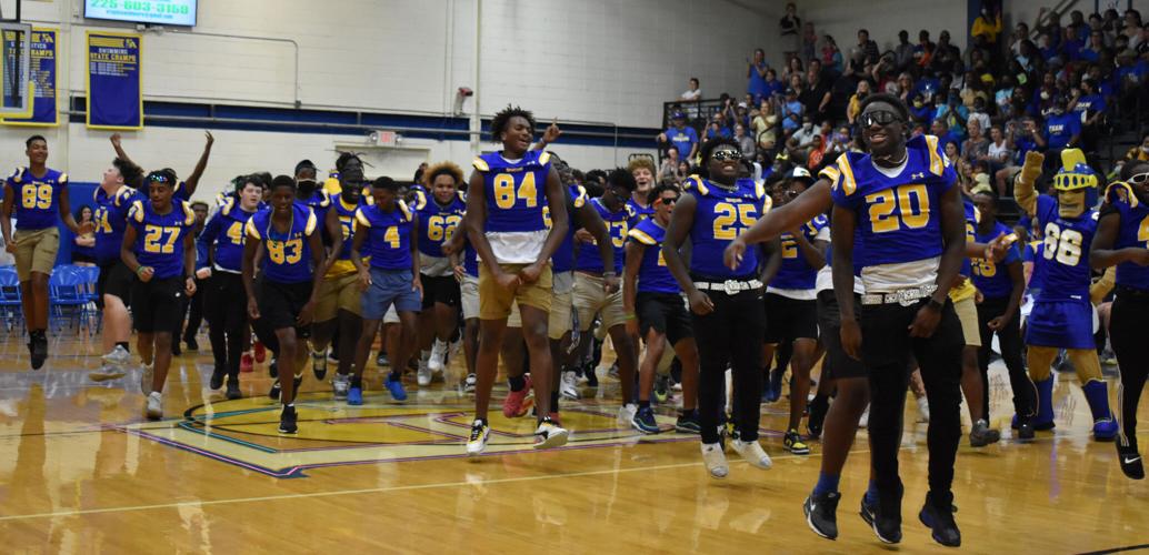 Harvey, Lee named royalty for East Ascension's