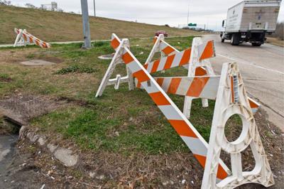 Some roads reopening; I-10 won't reopen until Thursday _lowres