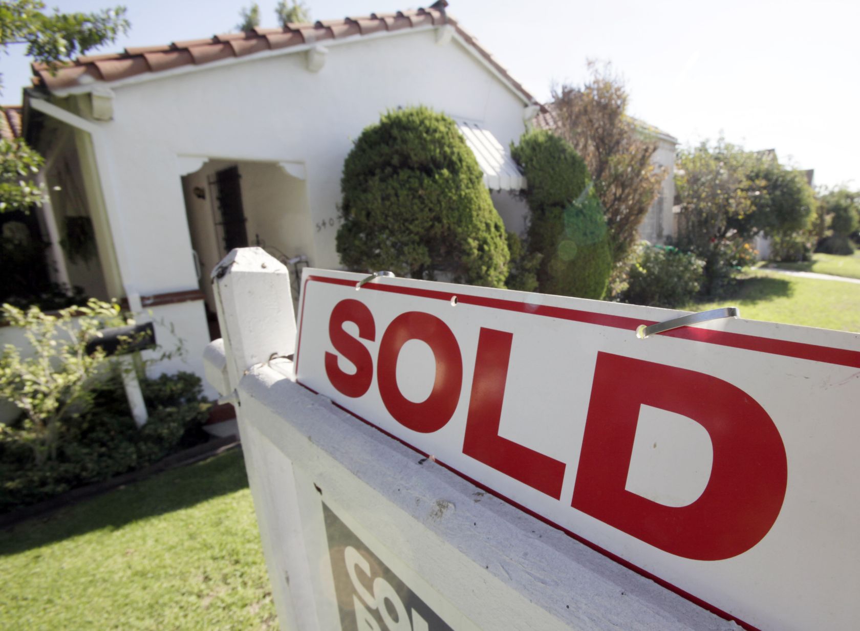 where can i buy cheap property