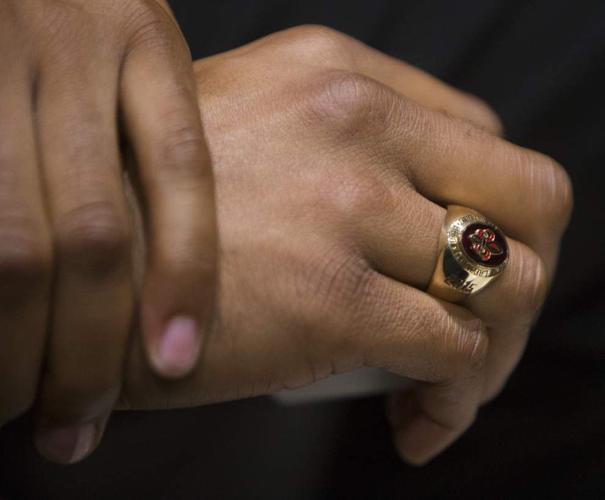 Photos University of Louisiana at Lafayette senior class rings held
