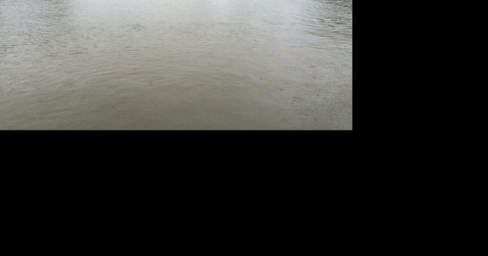 In Central, hundreds await rescue in floods; on Hooper Road flood