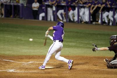 NO.lsutexasam.050524.03.jpg