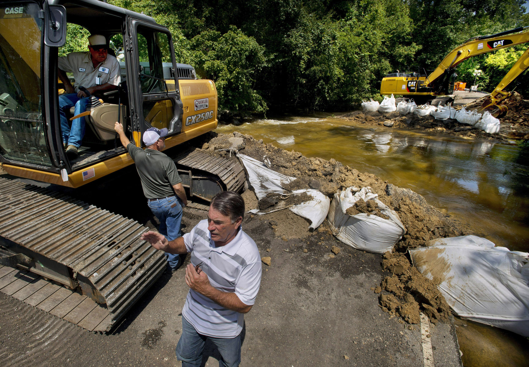 East Baton Rouge landowner wants compensation for losses from