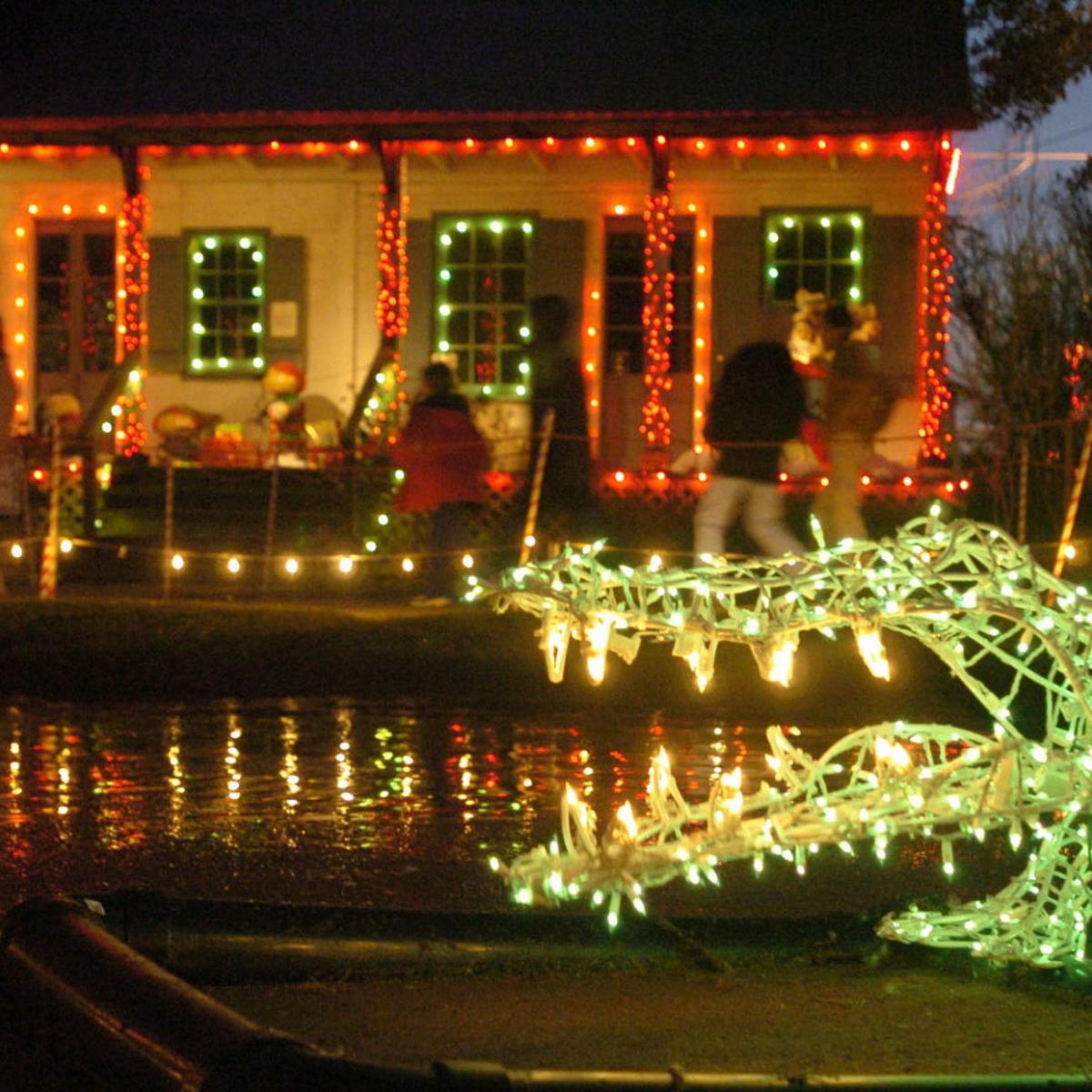 Happy Holidays Tis The Season In South Louisiana Check Out These Events Entertainment Life Theadvocate Com Christmas Lights Downtown Baton Rouge 2021