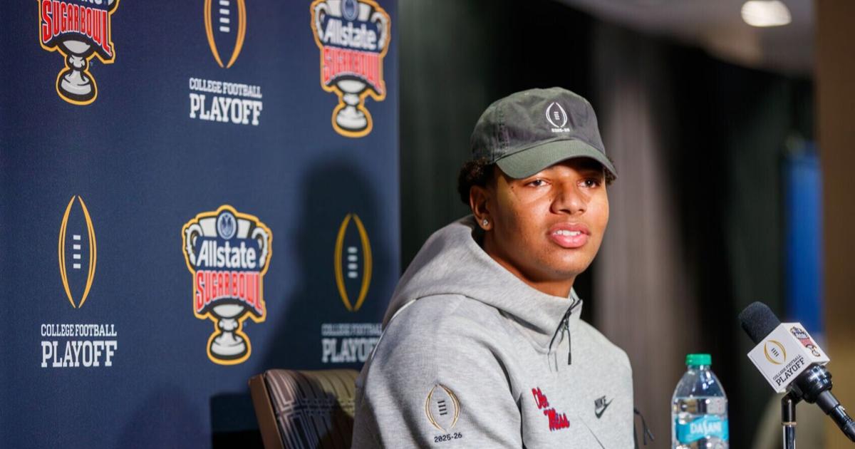 Report details Lane Kiffin’s pursuit of Trinidad Chambliss