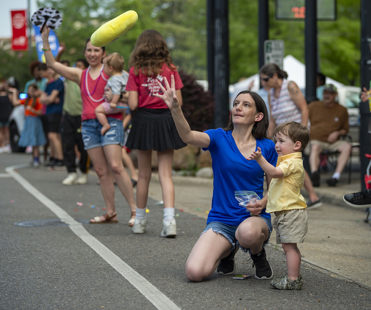 【中古】 Spanish Festival SpanishFestival Photos: 10th Annual Spanish Festival in New Iberia, La. | Acadiana