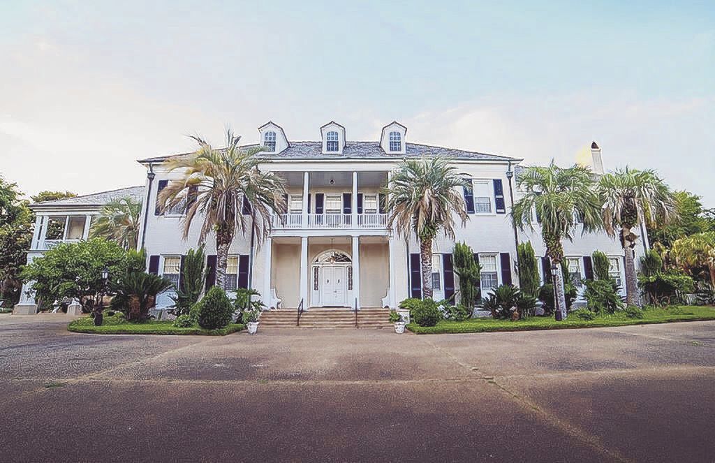 Monroe House in Pass Christian, Mississippi Real Estate