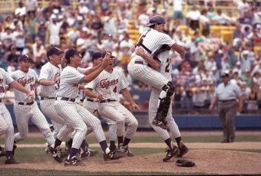 White Sox celebrate 1993 team that won West