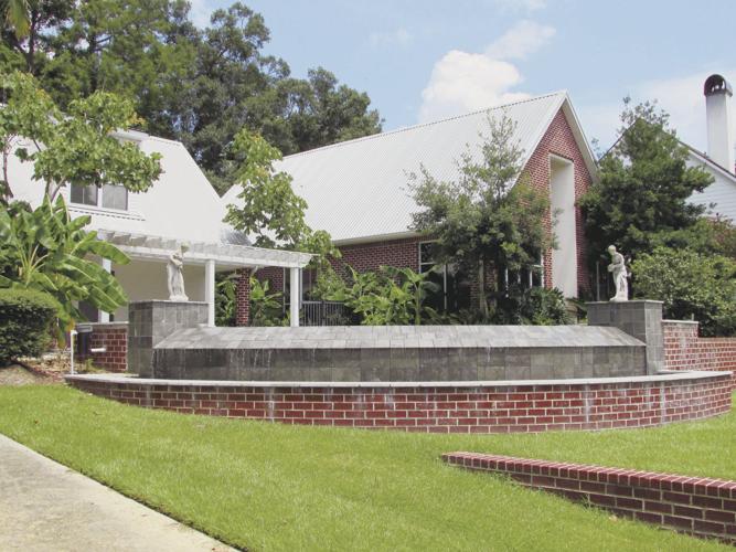 Waterfront luxury in St. Amant Real Estate