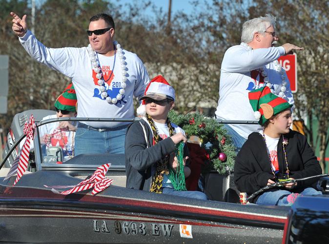 Denham Christmas parade rolls Livingston/Tangipahoa