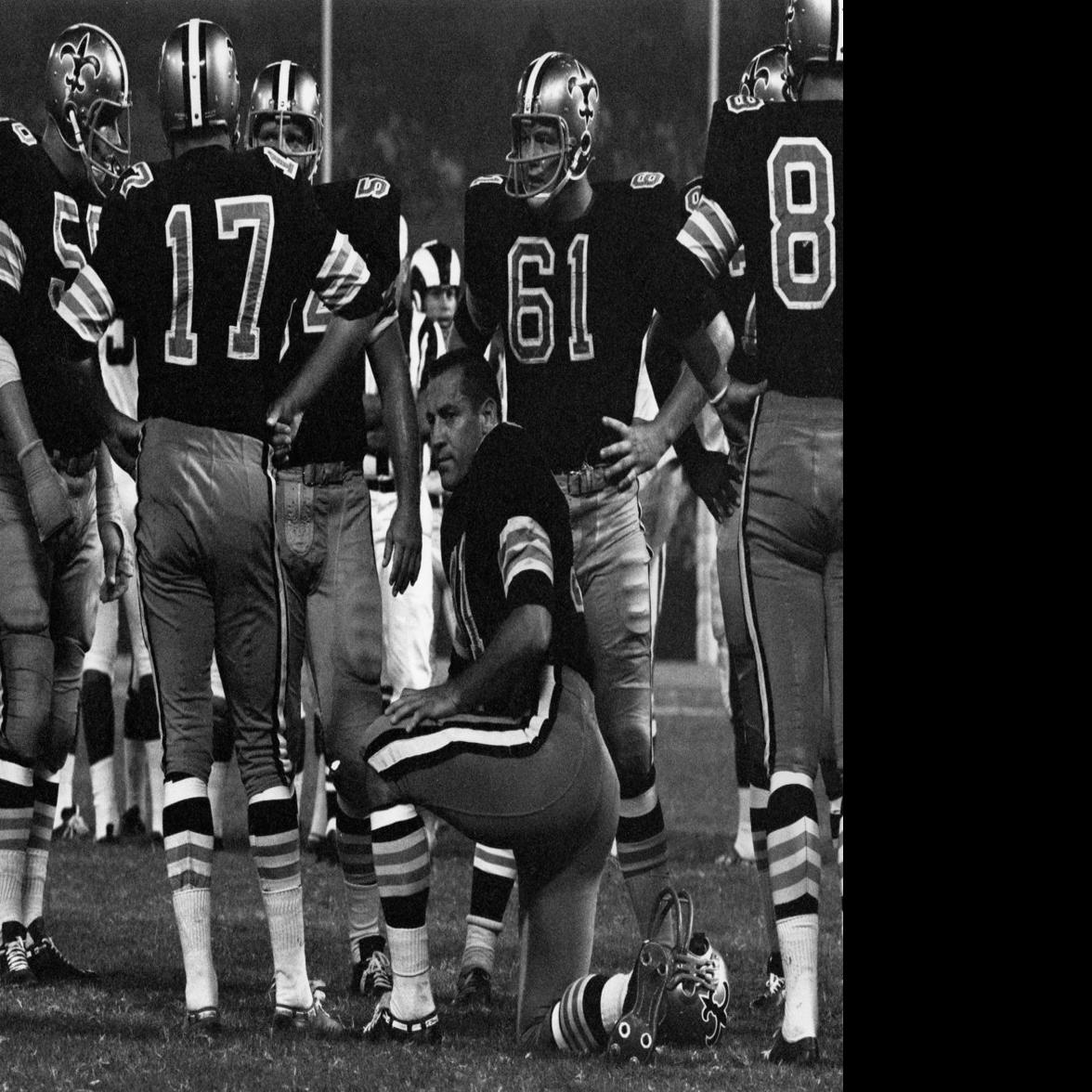 Saints Rams-1967, Billy Kilmer Under Pressure