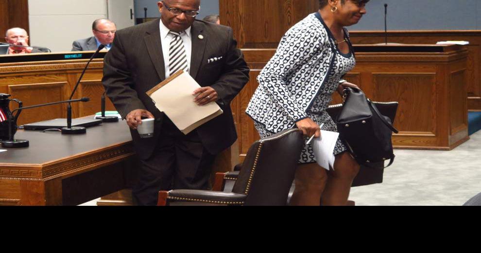 #39 It #39 s about time we took race out of the elections #39 ex Baton Rouge