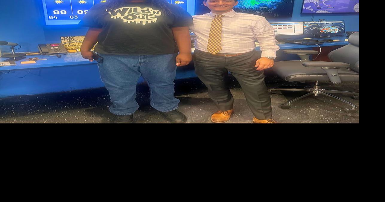 East Feliciana High student meets with Baton Rouge weatherman