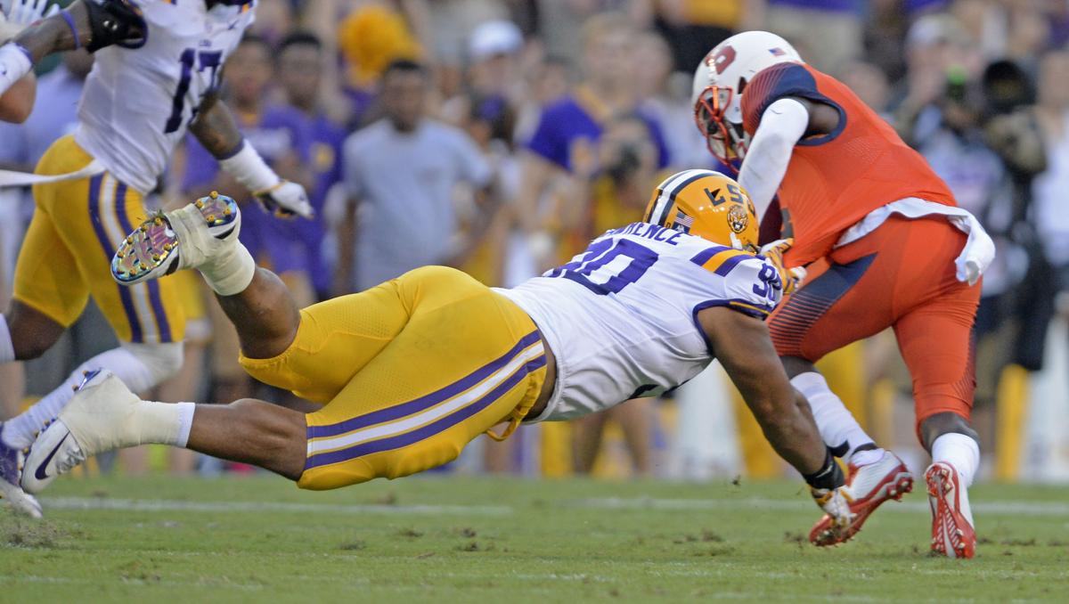 lsusyracuse1250.092417 bf