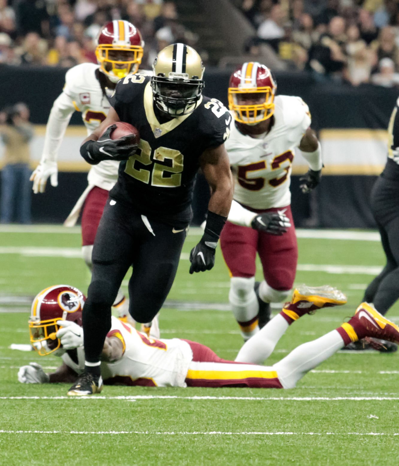 Mark Ingram, Alvin Kamara both providing thunder and lightning for Saints, Saints