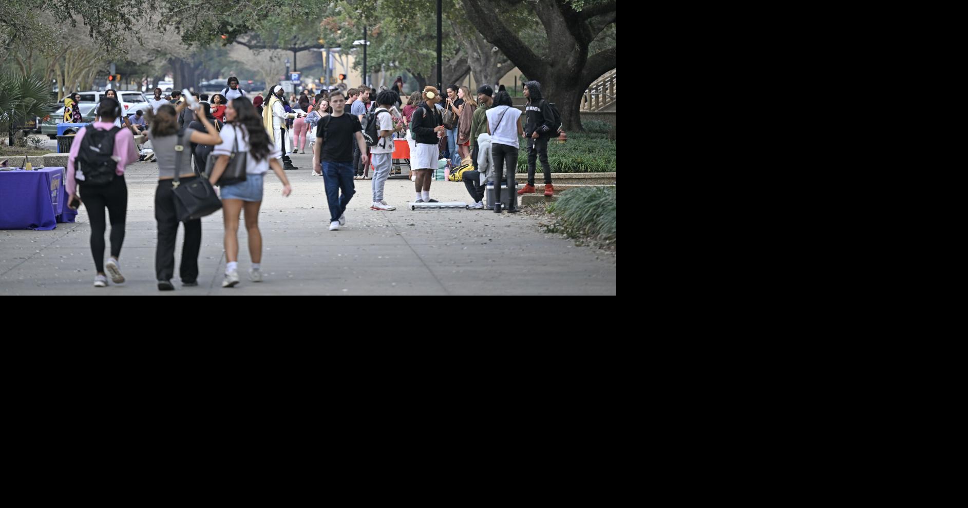 Should students who lose TOPS scholarships pay Louisiana back? The idea is stirring a debate.