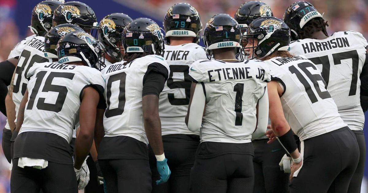 NFL Week 7 Point Spreads TV Dolphins Eagles Chargers Chiefs Betting Nfl week 7 point spreads tv dolphins eagles chargers chiefs betting